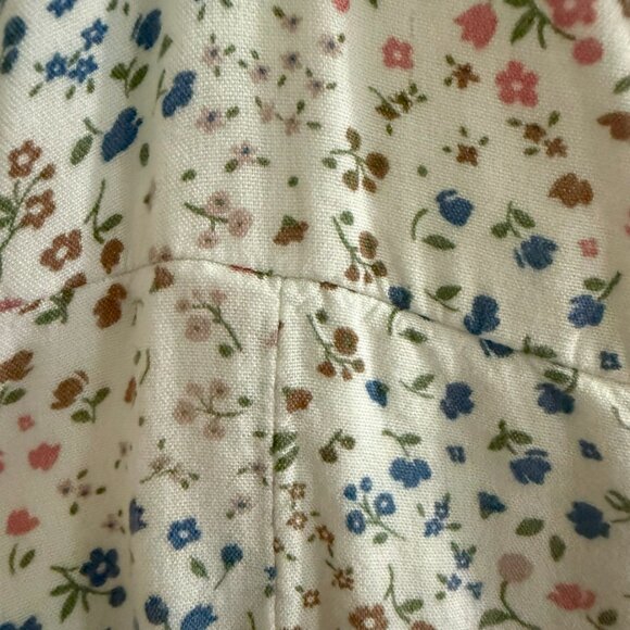 Abercrombie Kids Fit & Flare Dress White Floral - Size 7-8 - Preloved - Picture 6 of 10